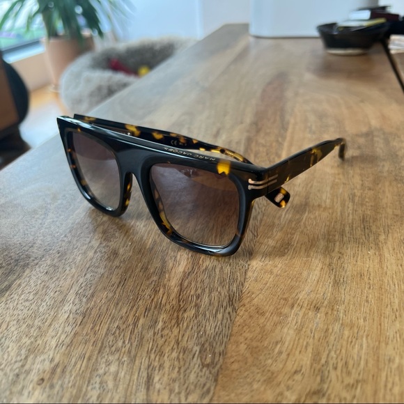 Marc jacobs Runway Sunglasses - Picture 1 of 5